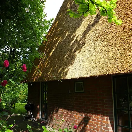 Haus Kaethe Am Deich Balje